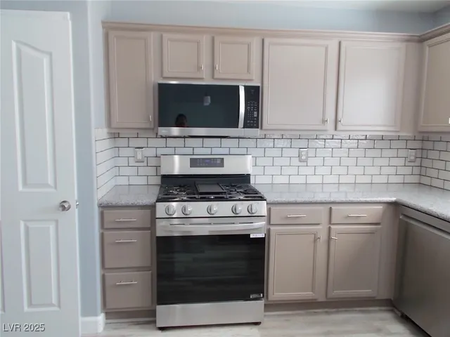 $2,300 | 6882 Relic Street, Las Vegas, NV 89149