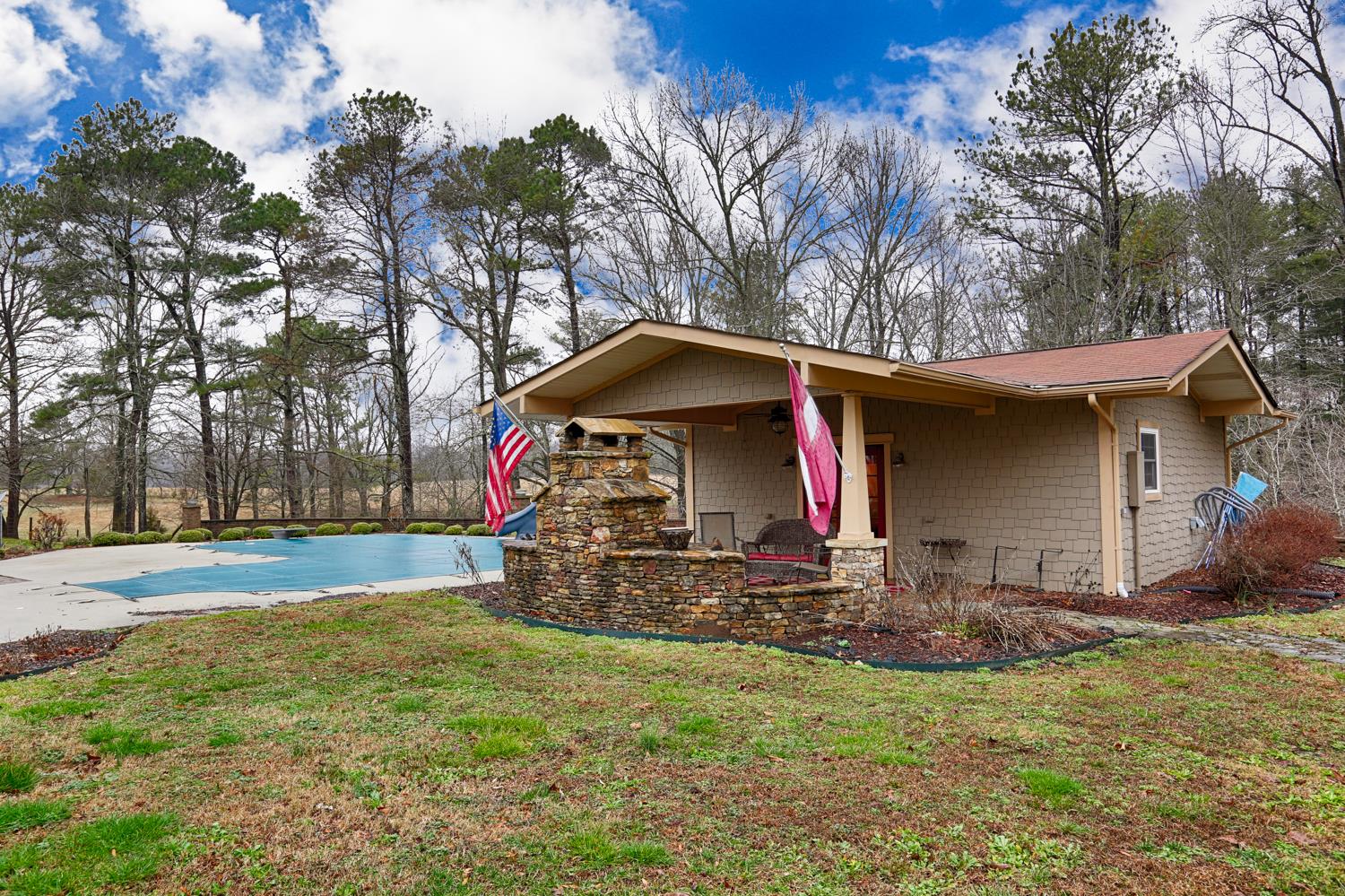 17 Lewter Road Taft, TN 38488 - Photo 11 of 30 a front view of house with yard and trees