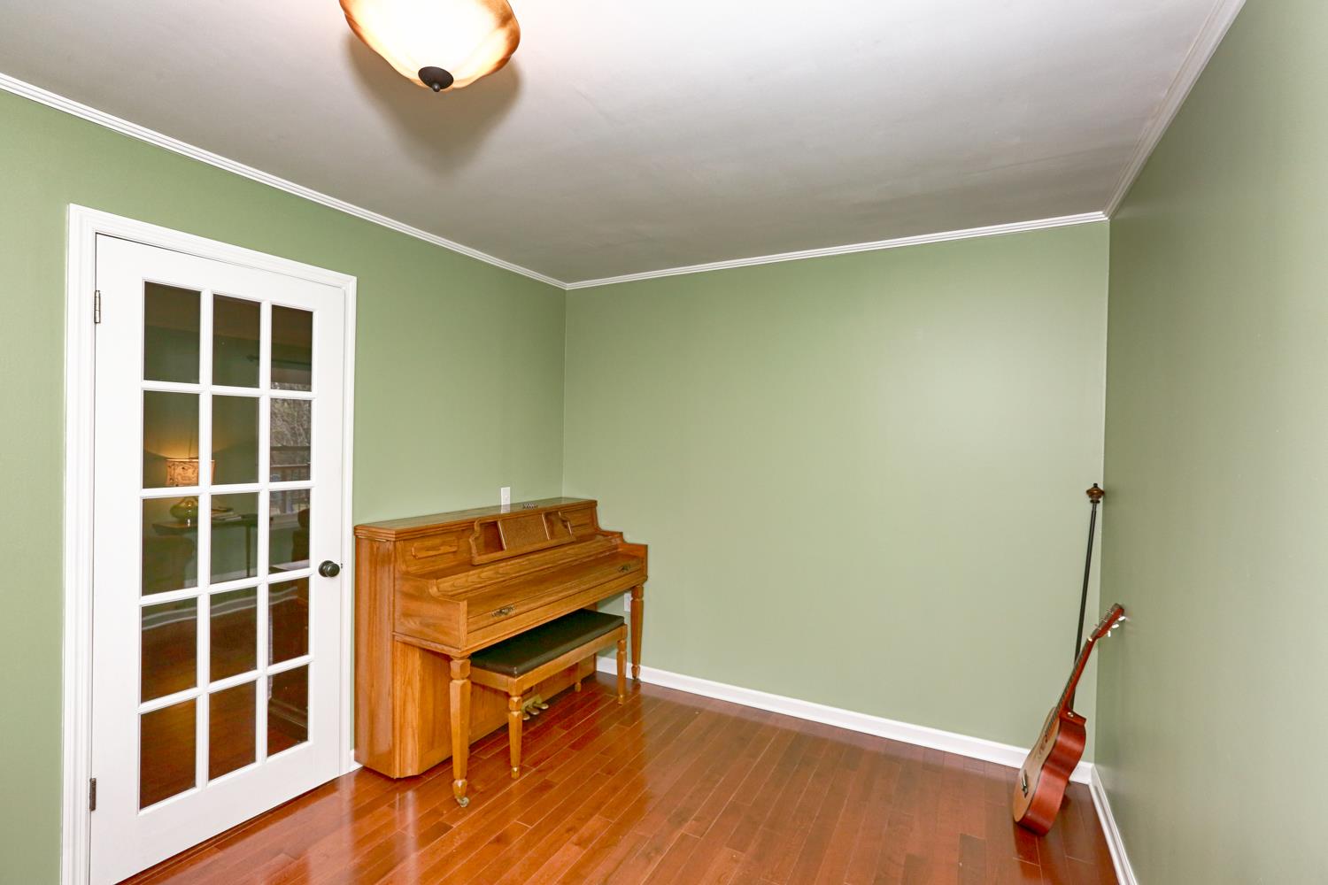 17 Lewter Road Taft, TN 38488 - Photo 22 of 30 a room with furniture and wooden floor