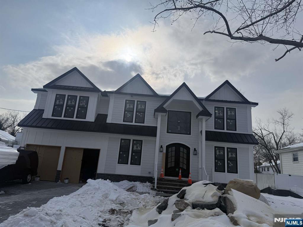 218 Mayfair Road Paramus, NJ 07652 - Photo 2 of 2