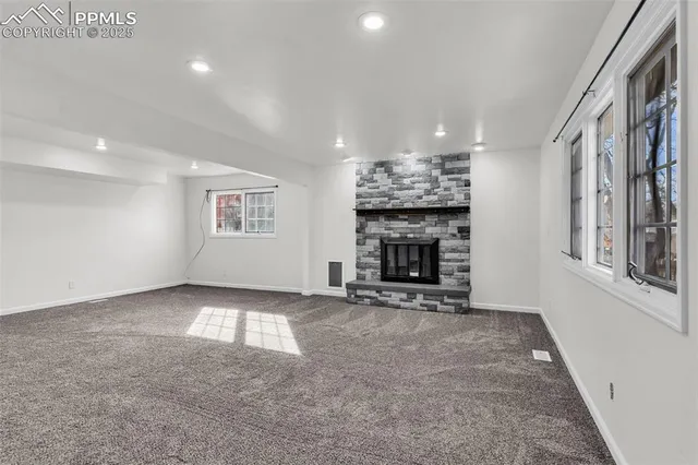 $437,500 | 7 Kingsbridge Place, Pueblo, CO 81001