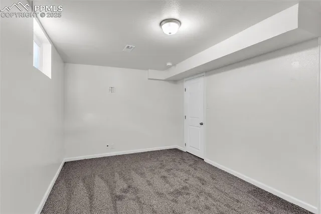 $437,500 | 7 Kingsbridge Place, Pueblo, CO 81001