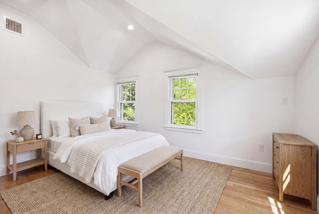 31 Elm Street Marblehead, MA 01945 - Photo 29 of 39