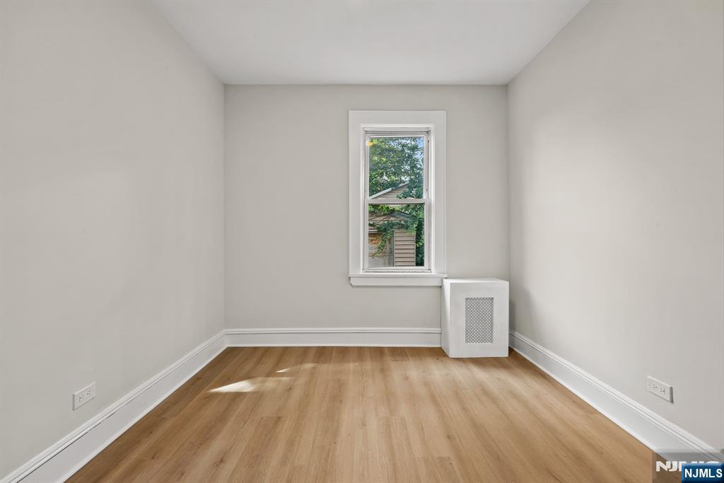28 Riverside Place, Unit 1 Garfield, NJ 07026 - Photo 23 of 25 Gallery Image 23