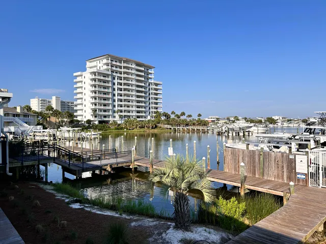 $379,000 | 775 Gulf Shore Drive, Unit 7201, Destin, FL 32541