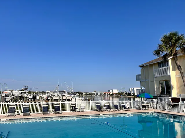 $379,000 | 775 Gulf Shore Drive, Unit 7201, Destin, FL 32541