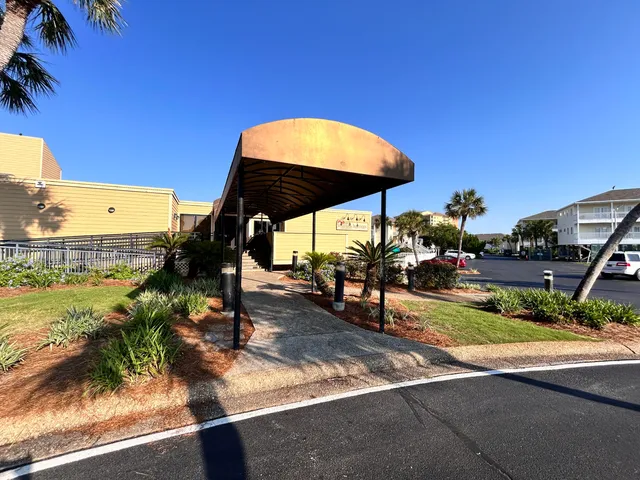 $379,000 | 775 Gulf Shore Drive, Unit 7201, Destin, FL 32541