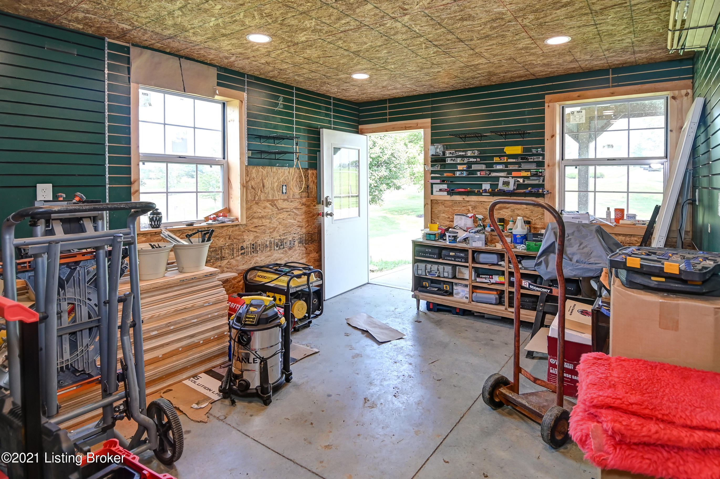 859 Travis Road Taylorsville, KY 40071 - Photo 83 of 97 82- 859TravisRd-102