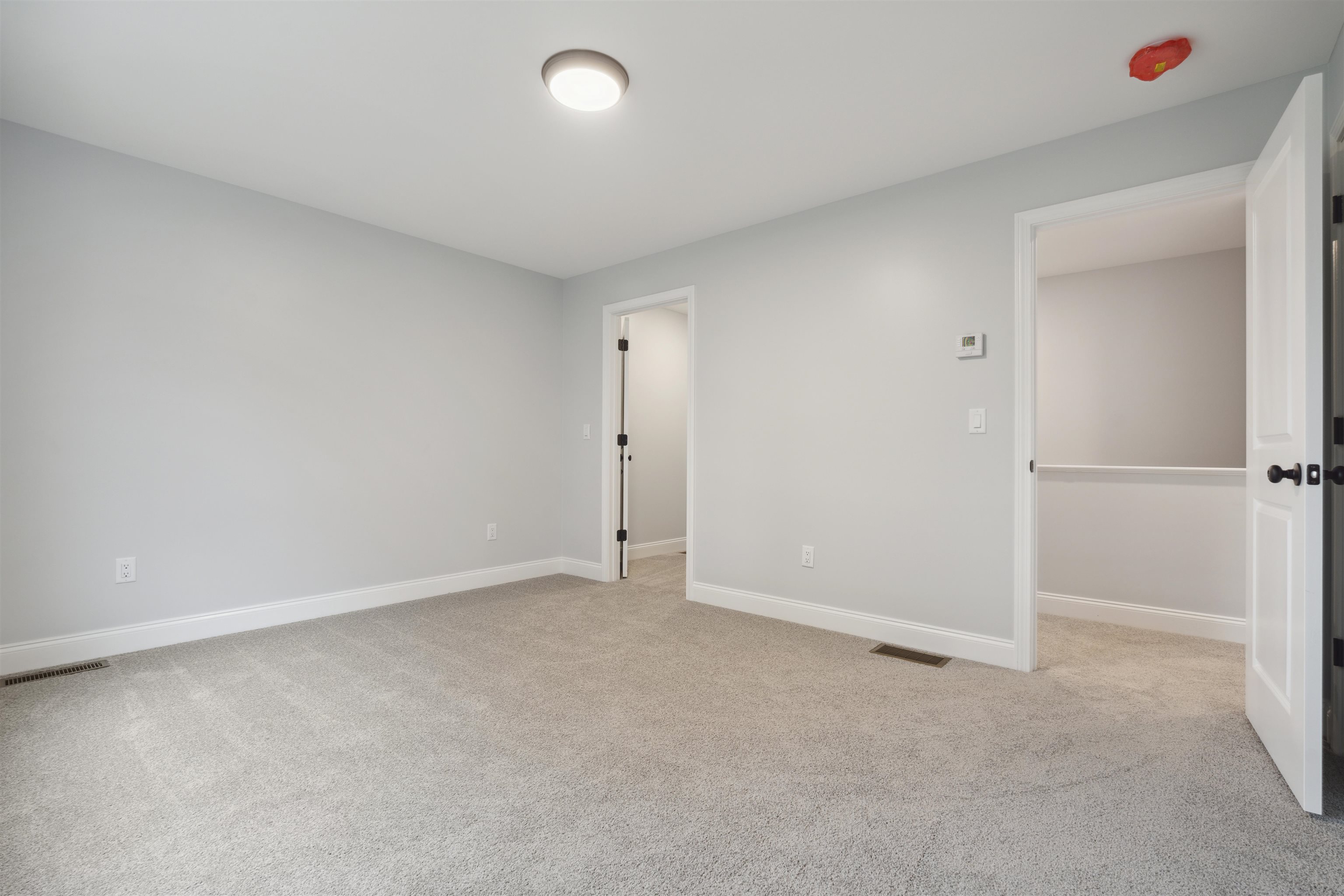 279 North Main Street Rochester, NH 03867 - Photo 10 of 26