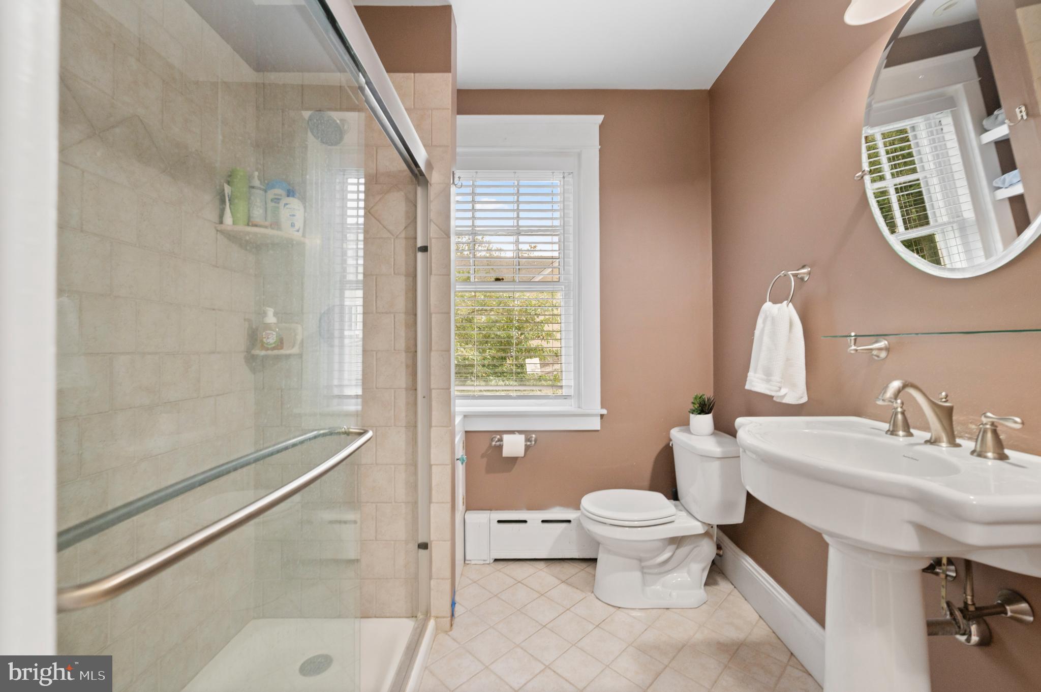 520 Brookside Avenue Wayne, PA 19087 - Photo 30 of 48 Bathroom #2