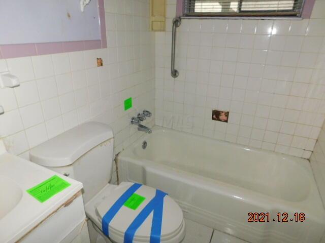 1293 Watkins Road Columbus, OH 43207 - Photo 15 of 23 DSCN0233