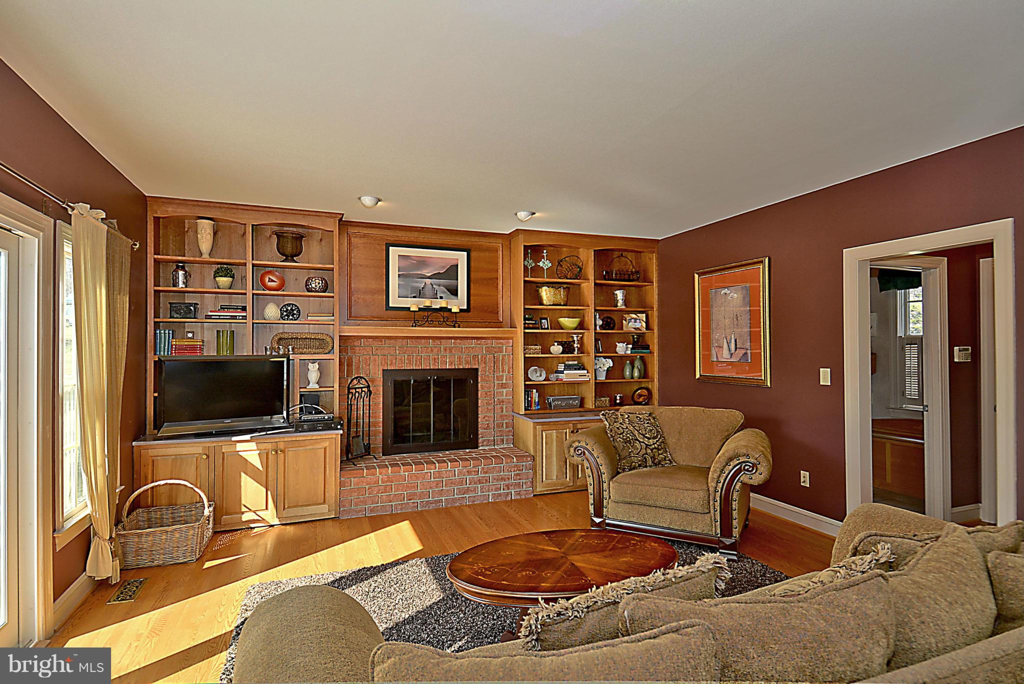 22710 Wildcat Road Germantown, MD 20876 - Photo 9 of 30 Wood Burning Fireplace and Built-Ins