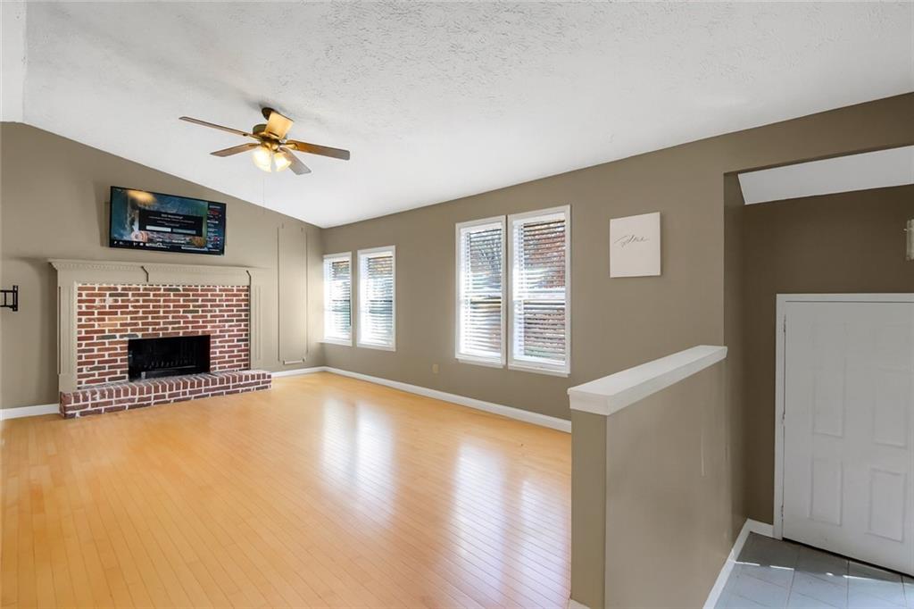 159 West Putnam Ferry Road Woodstock, GA 30189 - Photo 3 of 27