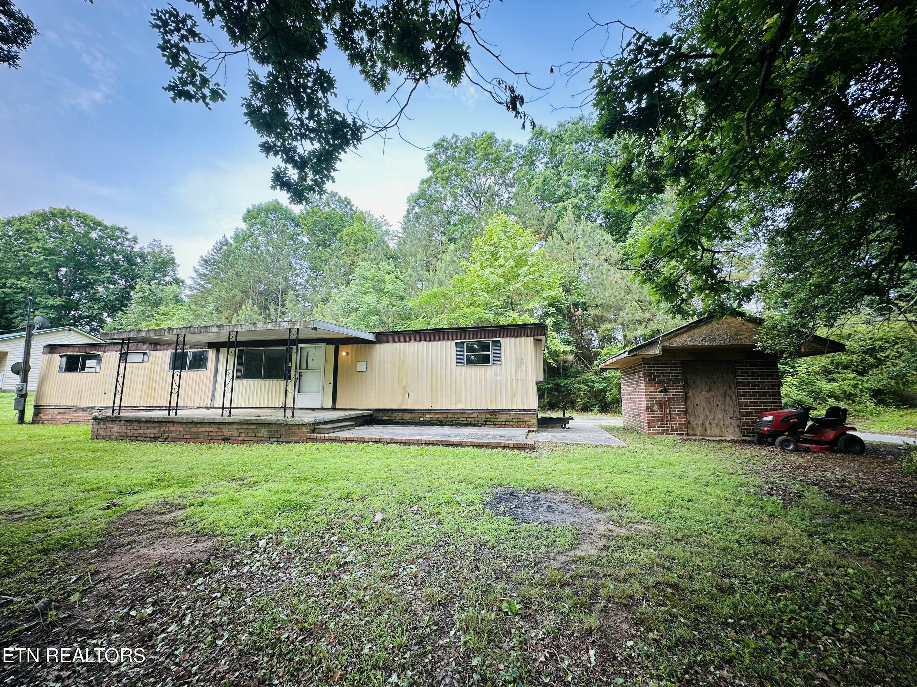 1238 Double S Road Dayton, TN 37321 - Photo 6 of 24 IMG_5316