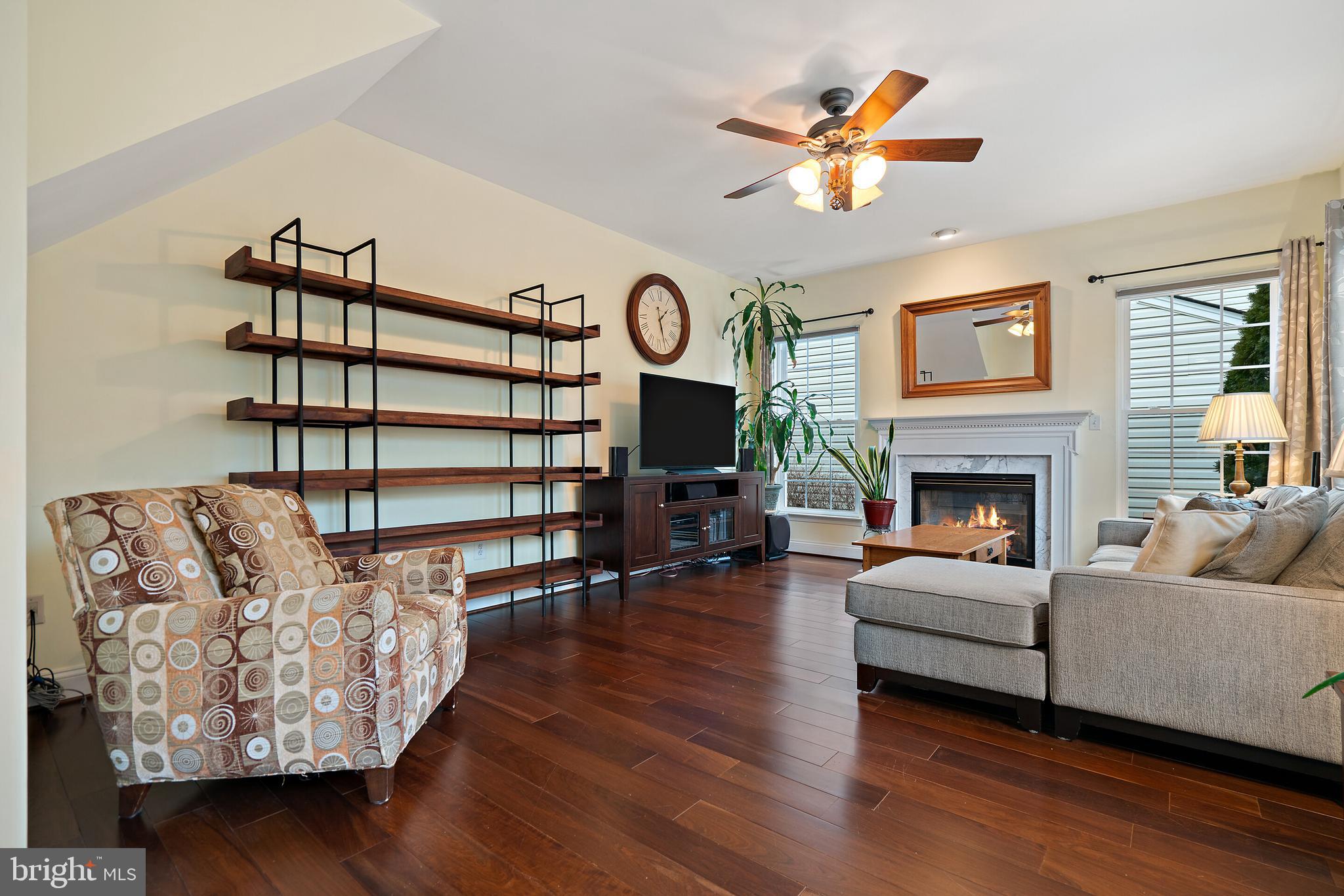 18279 Maple Spring Court Leesburg, VA 20176 - Photo 21 of 49 Large Family Room with Gas Fireplace