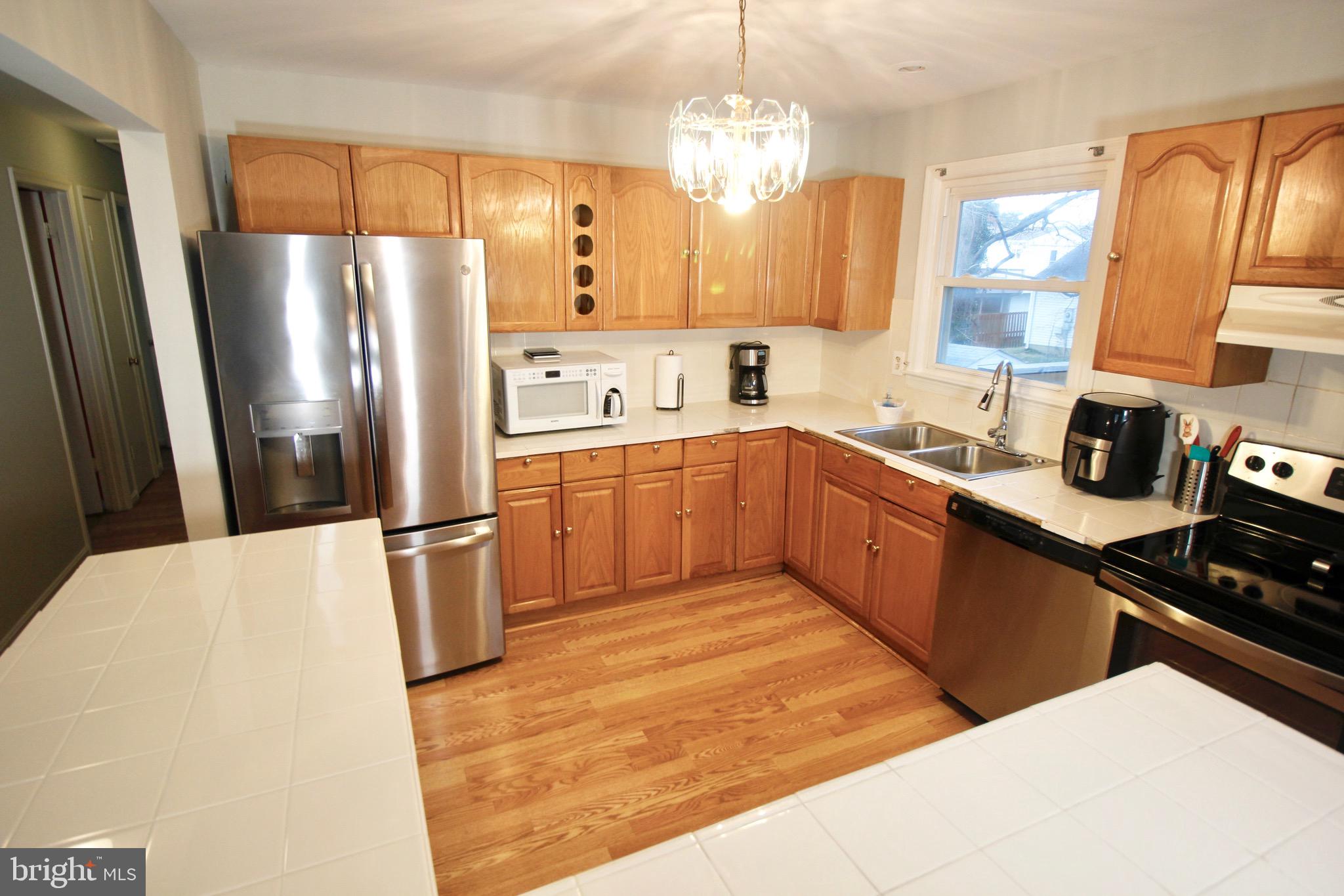 6843 Ben Franklin Road Springfield, VA 22150 - Photo 8 of 32