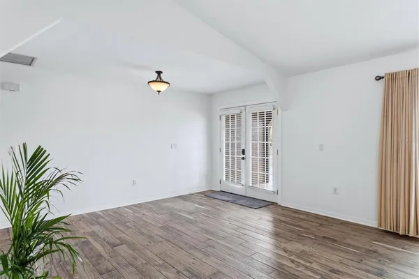 $525,000 | 1434 Roosevelt Drive, Venice, FL 34293