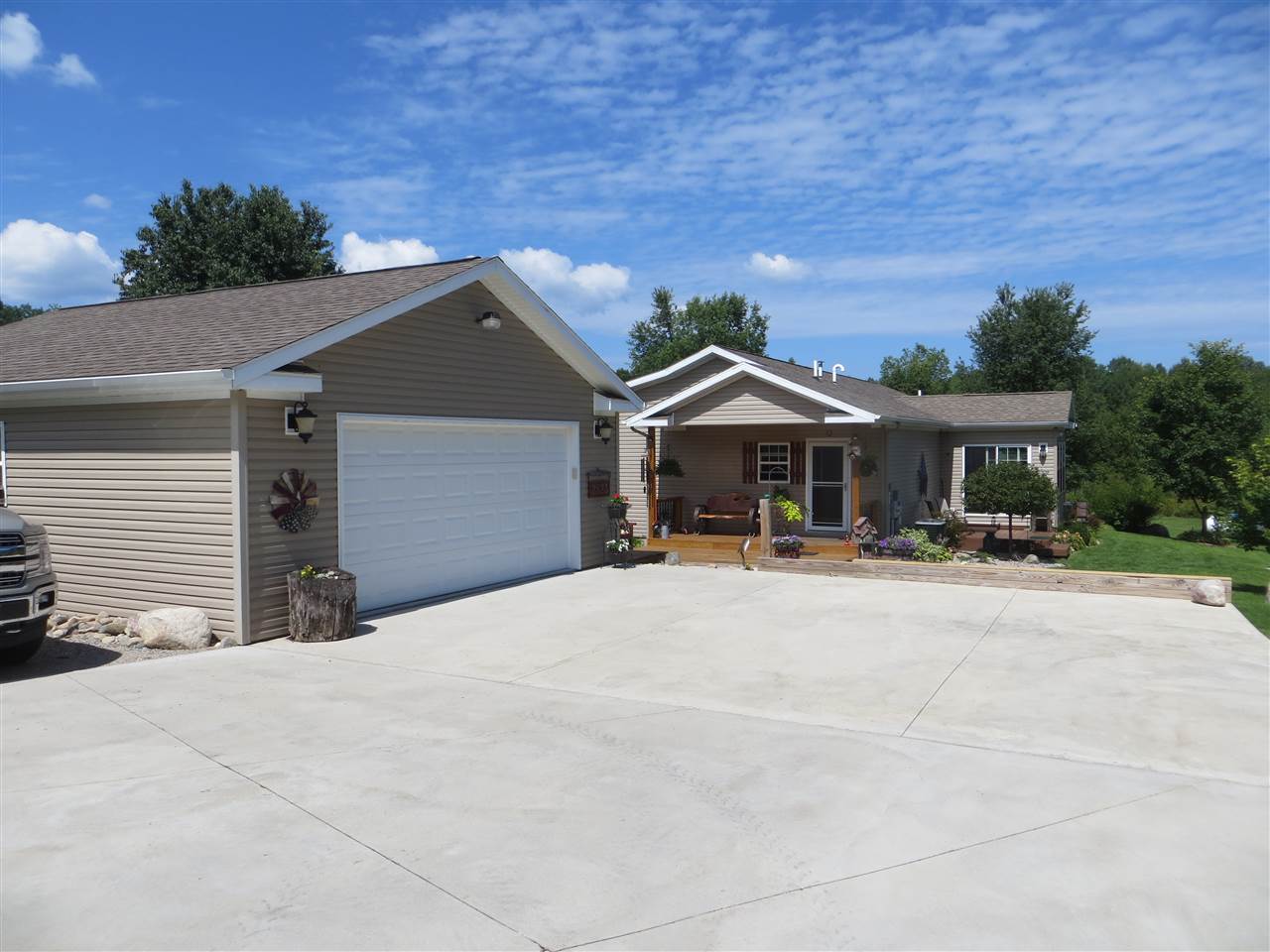 2823 Shady Shores Road Lupton, MI 48635 - Photo 28 of 63 1861627-27.JPG