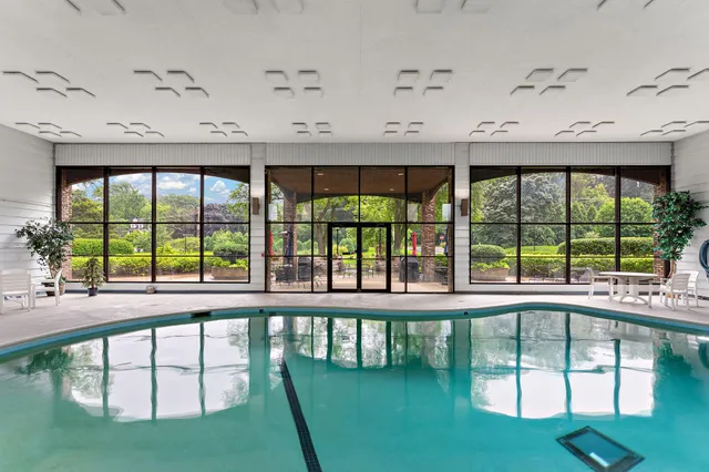 $279,900 | 1101 Sibley Memorial Highway, Unit 310, St. Paul, MN 55118