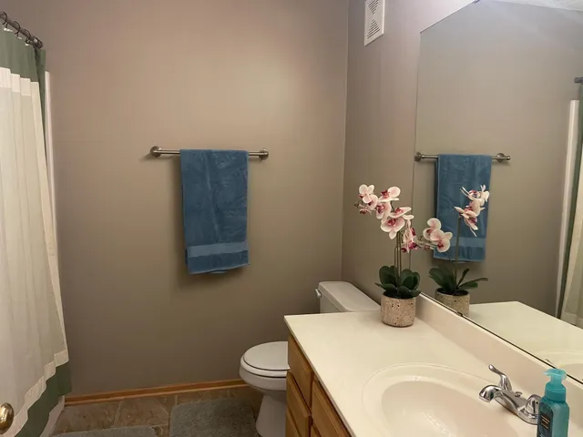 $459,000 | 2275 Clover Field Drive, Chaska, MN 55318