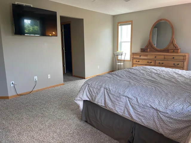 $459,000 | 2275 Clover Field Drive, Chaska, MN 55318