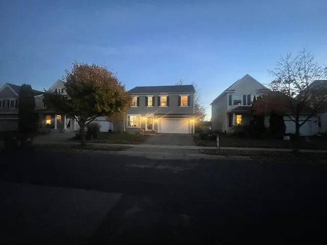 $459,000 | 2275 Clover Field Drive, Chaska, MN 55318