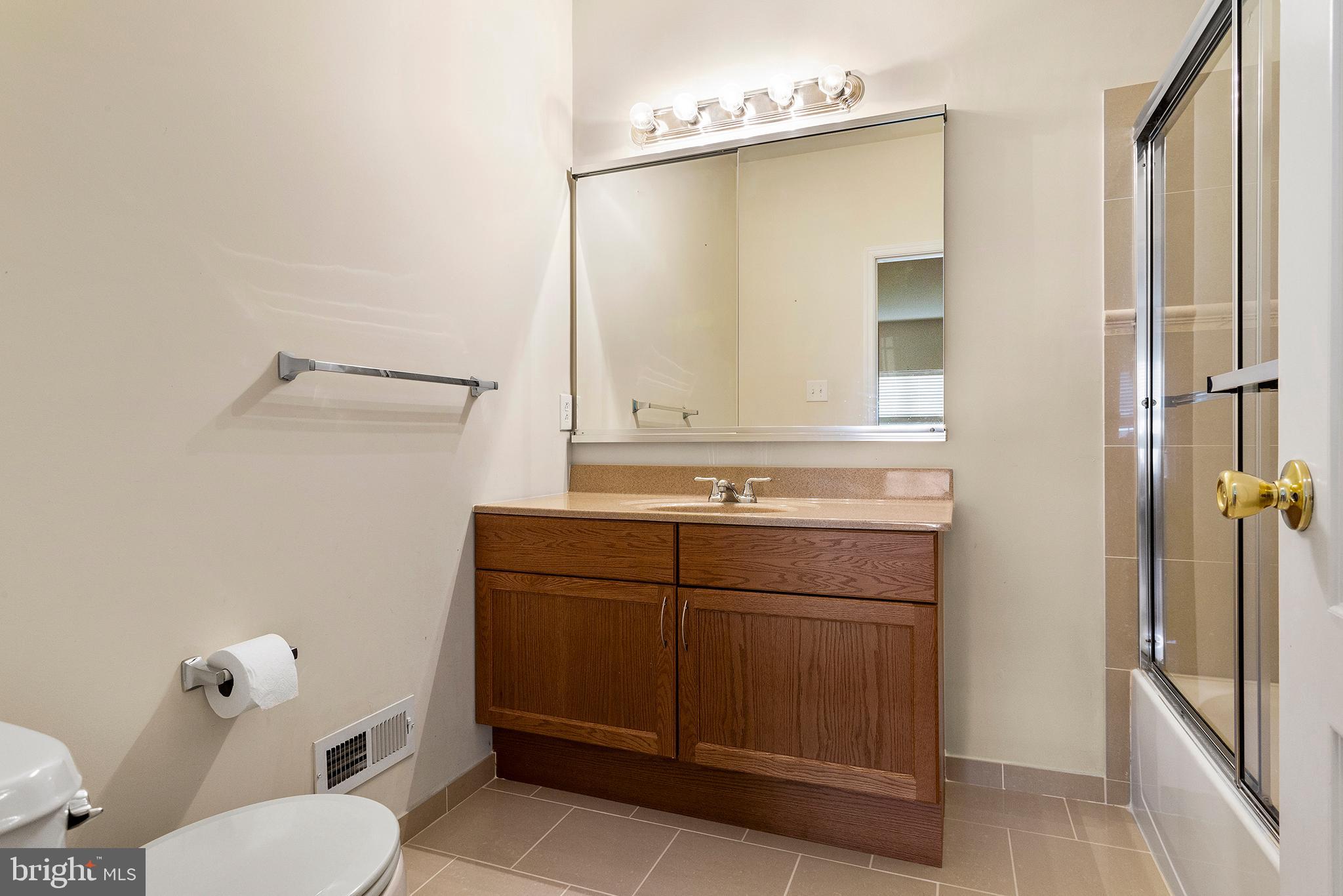 290 Byberry Road, Unit 17 Philadelphia, PA 19116 - Photo 15 of 30 Gallery Image 15