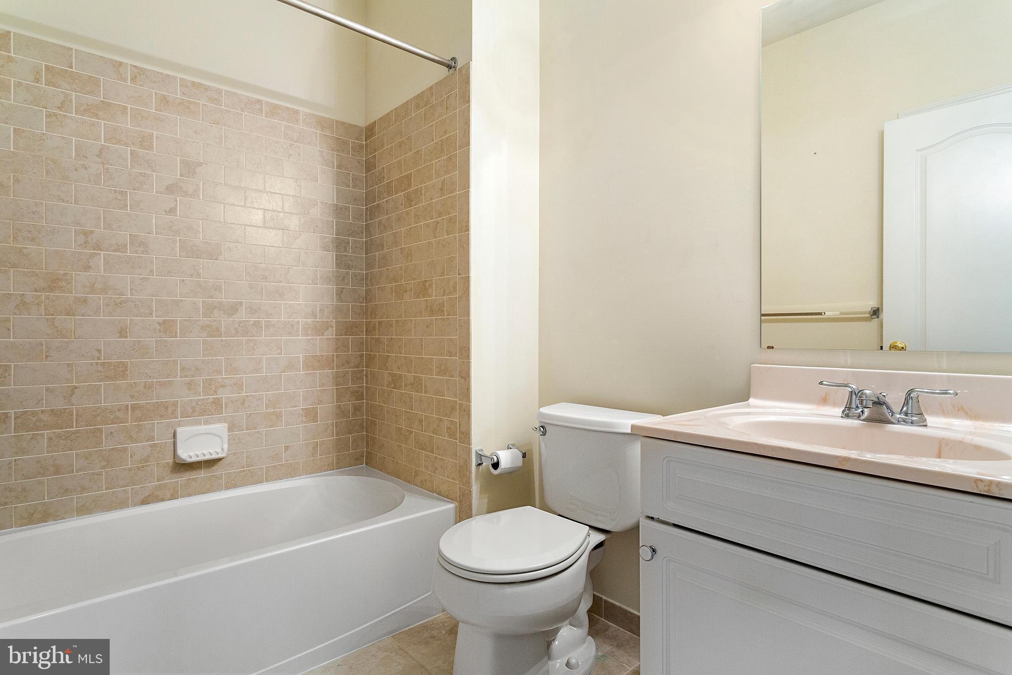 290 Byberry Road, Unit 17 Philadelphia, PA 19116 - Photo 20 of 30 Gallery Image 20