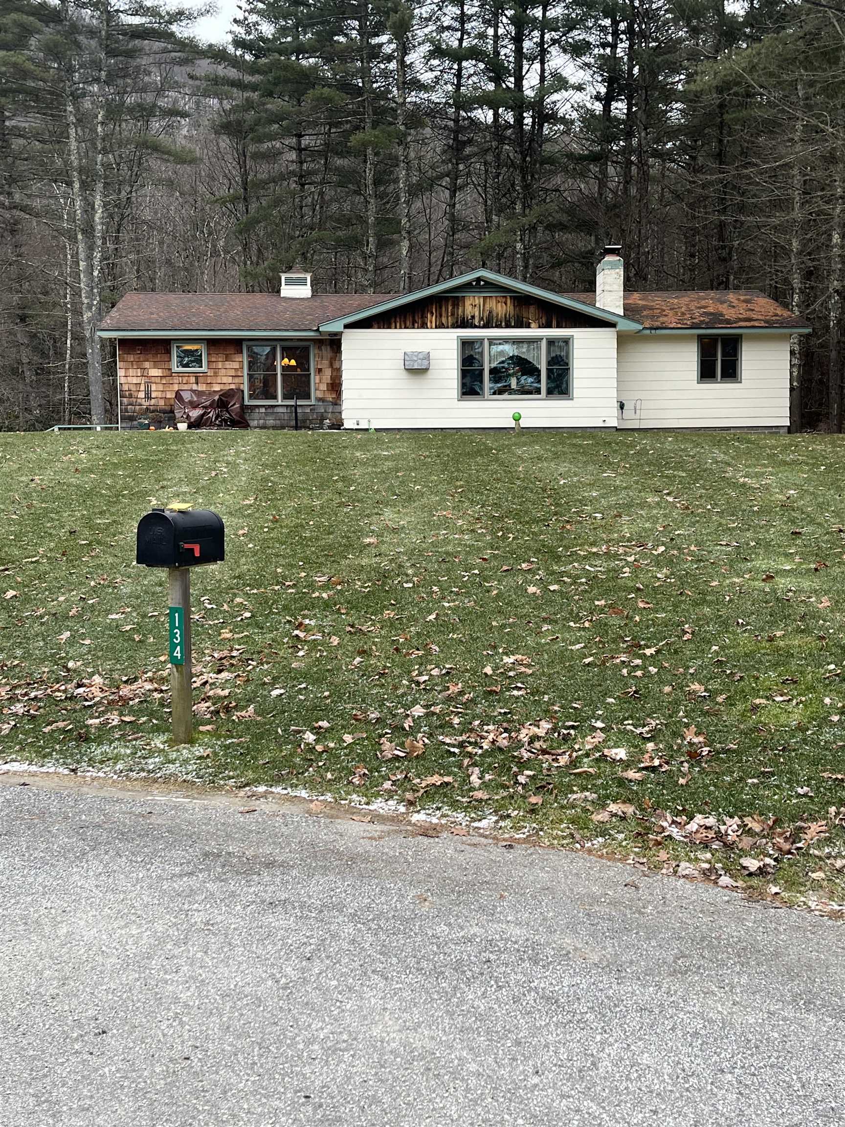 134 Pond Road Mendon, VT 05701 - Photo 1 of 40 Gallery Image 1