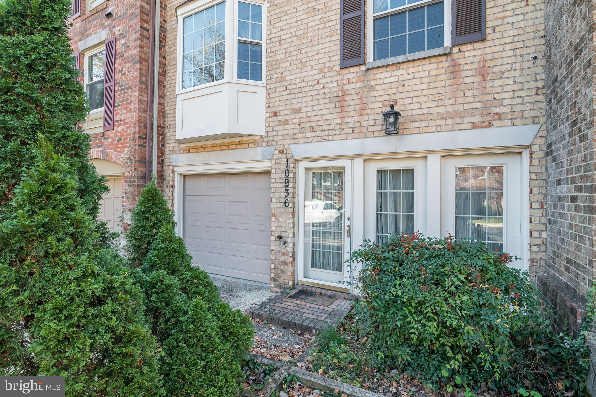 10936 Pebble Run Drive Silver Spring, MD 20902 - Photo 4 of 57 Gallery Image 4