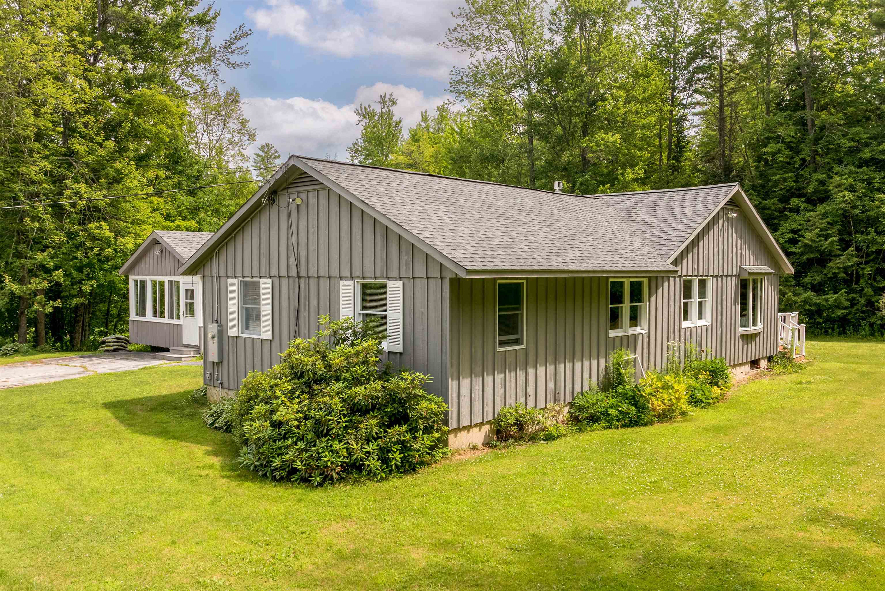 61 Moore Road Newport, NH 03773 - Photo 4 of 49 Gallery Image 4