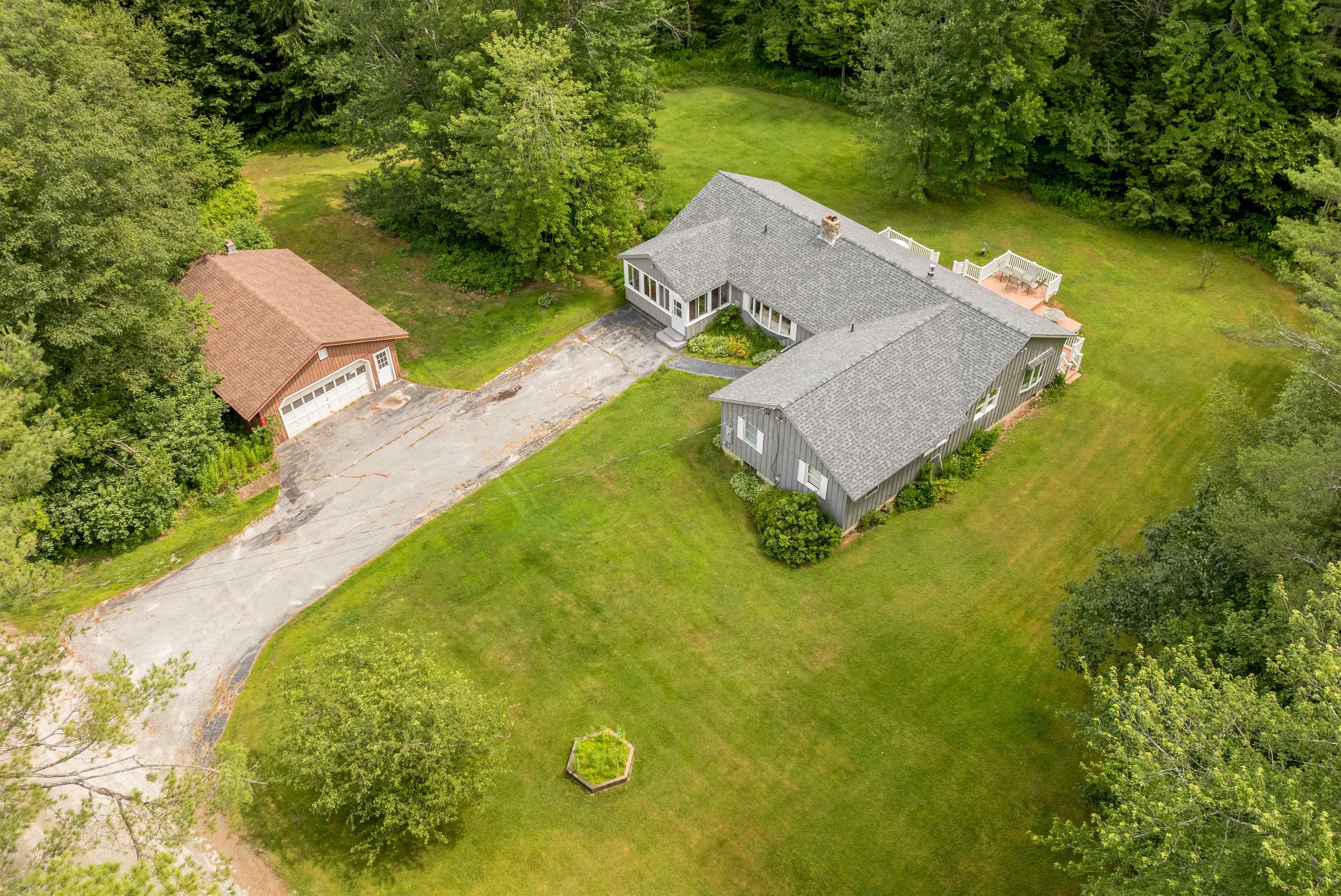 61 Moore Road Newport, NH 03773 - Photo 8 of 49 Gallery Image 8