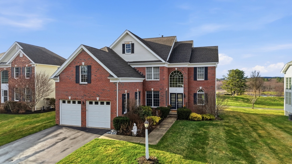 31 Fairways Lane Methuen, MA 01844 - Photo 1 of 40
