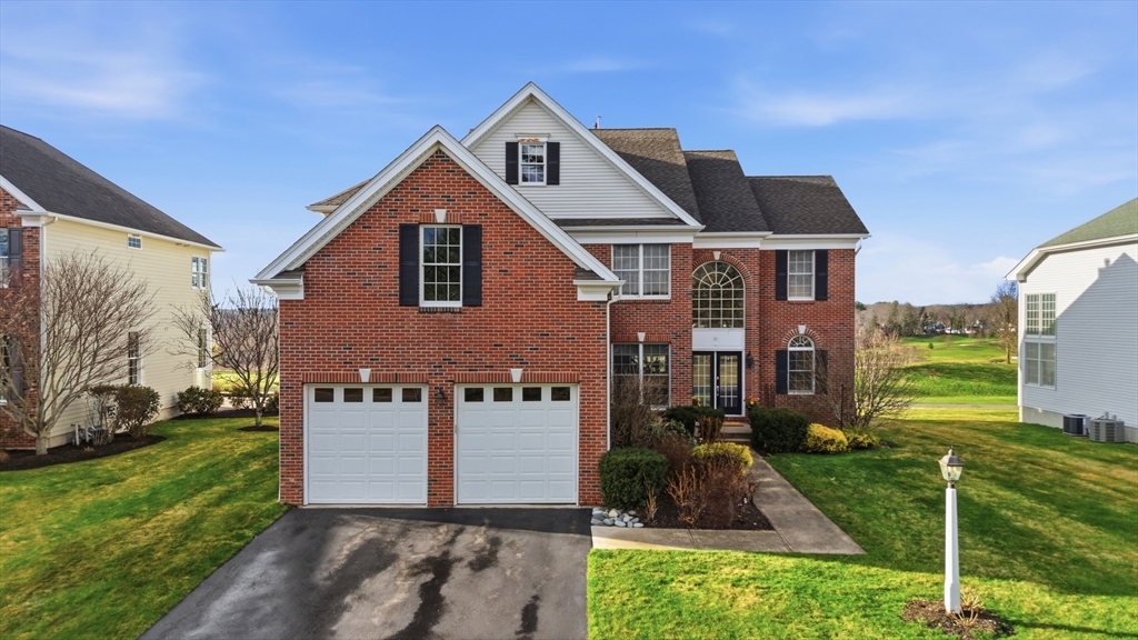 31 Fairways Lane Methuen, MA 01844 - Photo 2 of 40