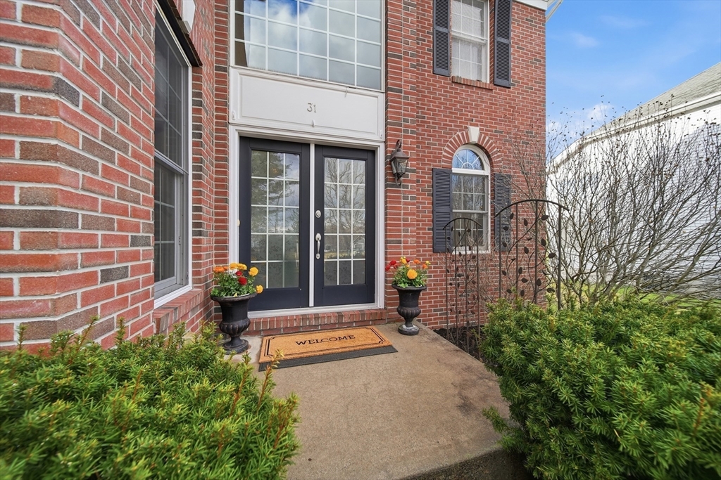 31 Fairways Lane Methuen, MA 01844 - Photo 7 of 40