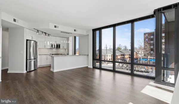 $6,402 | 8300 Wisconsin Avenue, Unit 3B1838, Bethesda, MD 20814