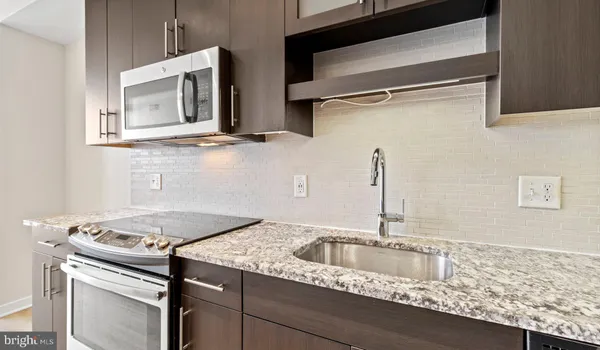 $6,402 | 8300 Wisconsin Avenue, Unit 3B1838, Bethesda, MD 20814