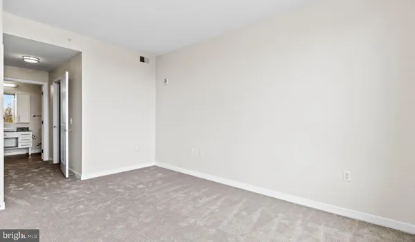 $6,402 | 8300 Wisconsin Avenue, Unit 3B1838, Bethesda, MD 20814