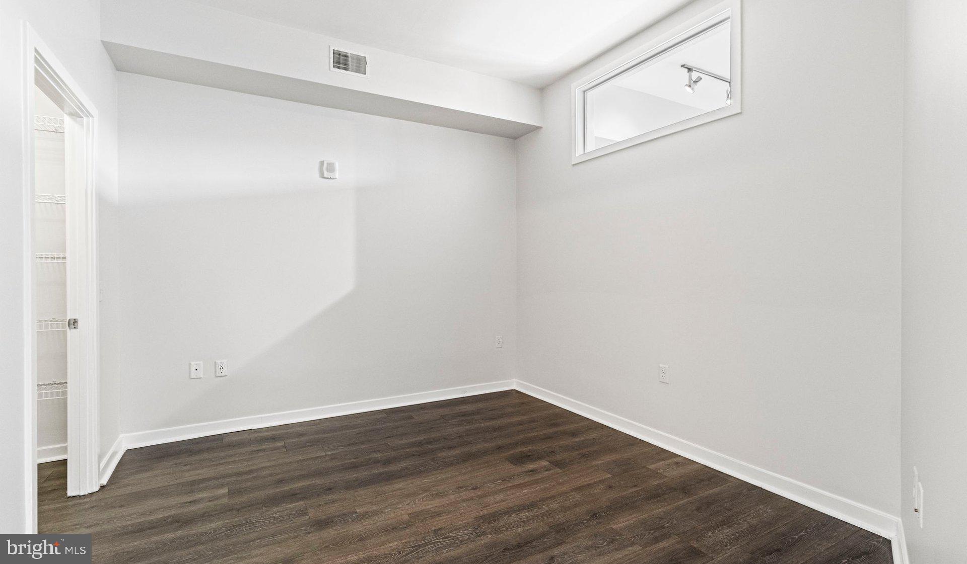 8300 Wisconsin Avenue, Unit 3B1838 Bethesda, MD 20814 - Photo 79 of 150