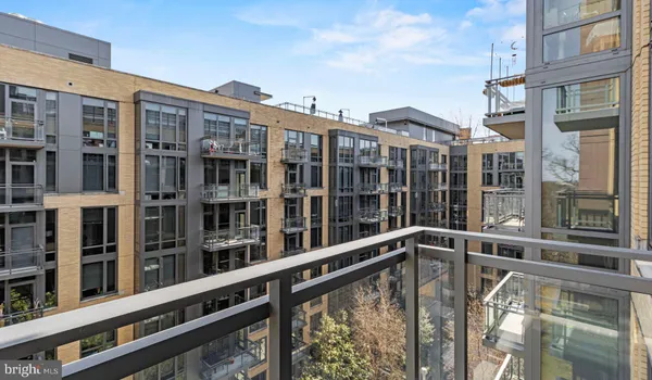 $6,402 | 8300 Wisconsin Avenue, Unit 3B1838, Bethesda, MD 20814
