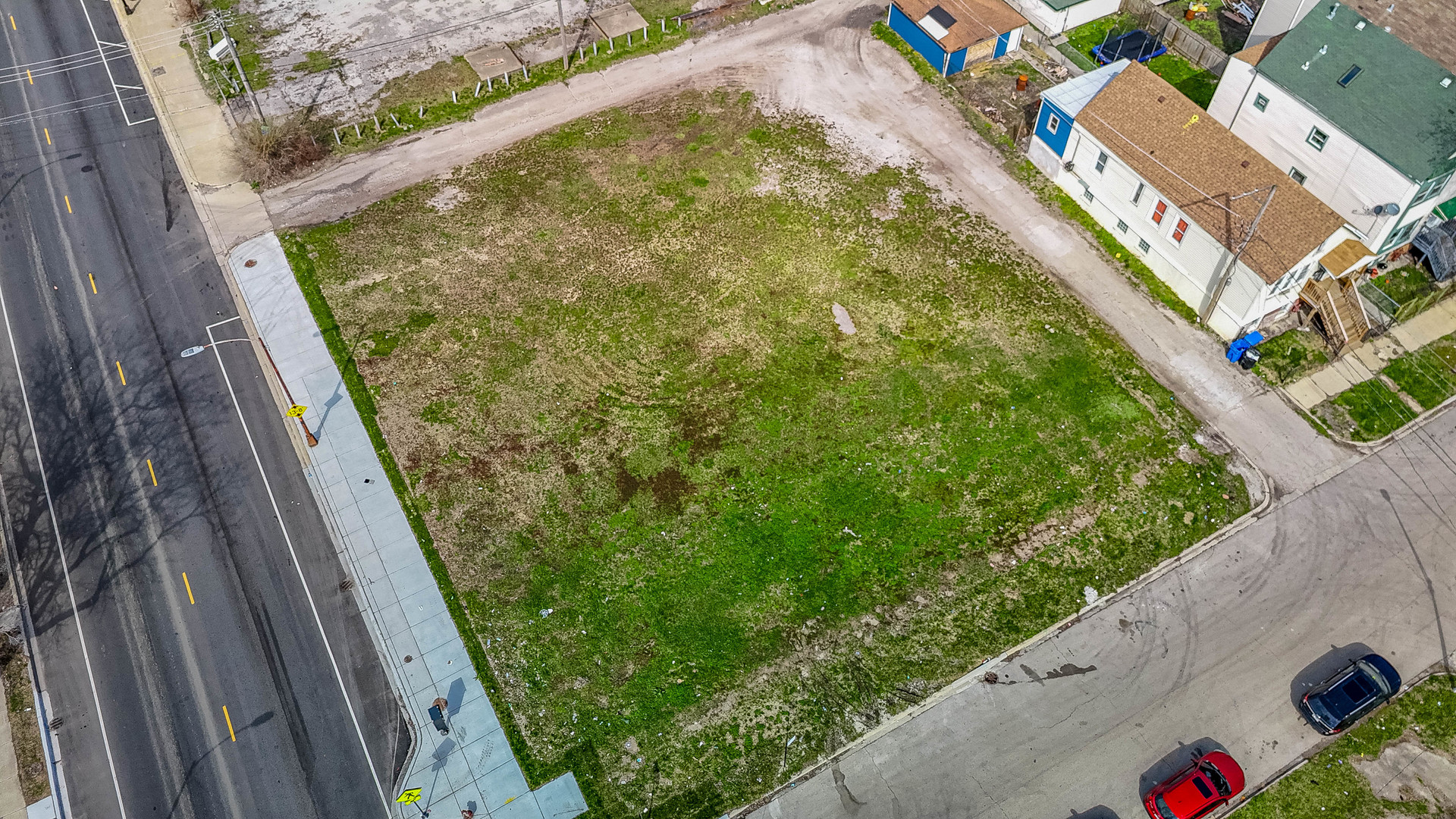 352 West 59th Street Chicago, IL 60621 - Photo 10 of 10 a view balcony with garden