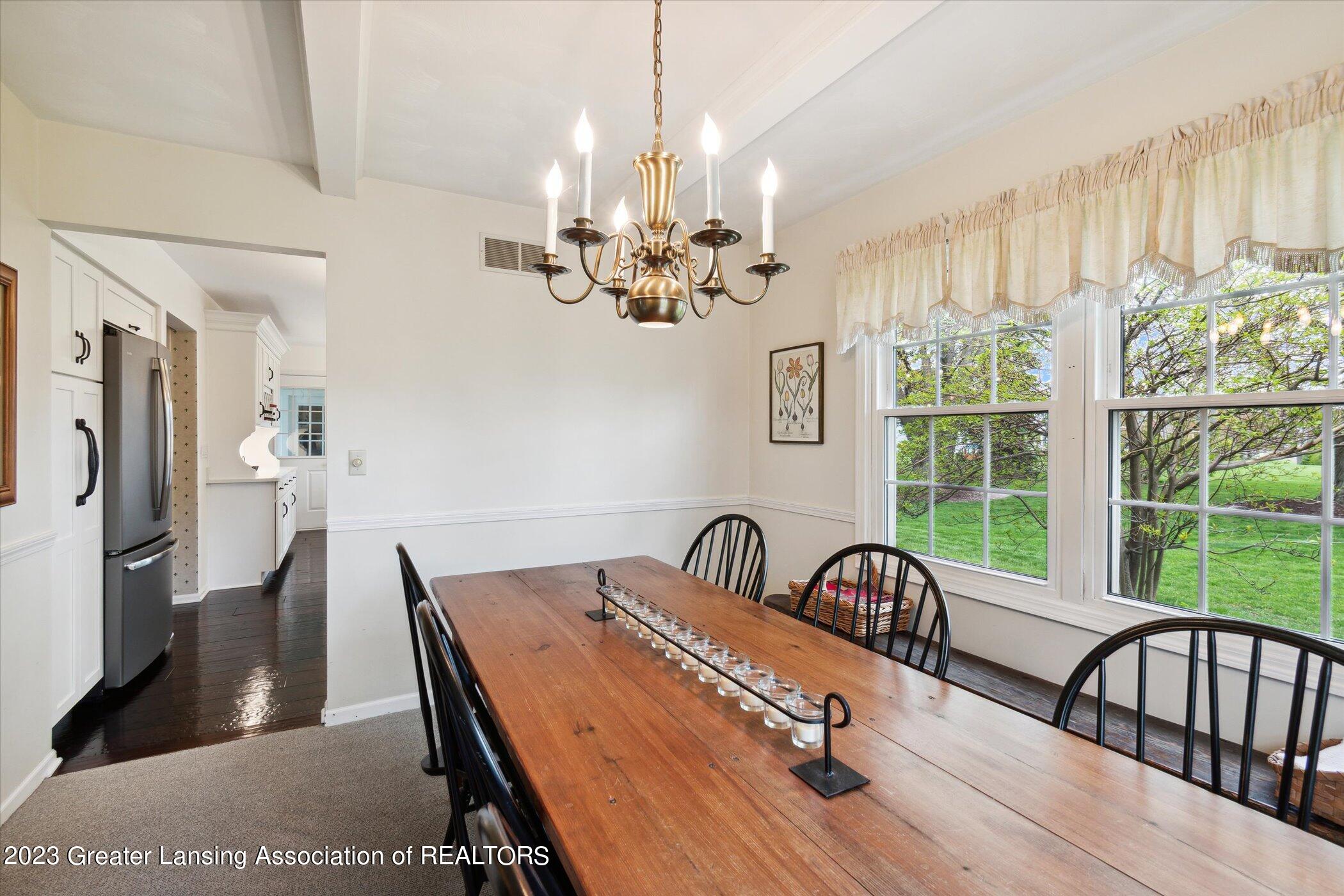 941 Kingsbridge Road Grand Ledge, MI 48837 - Photo 11 of 46 21-941-Kingsbridge-Rd-Grand-Ledge-MI-488