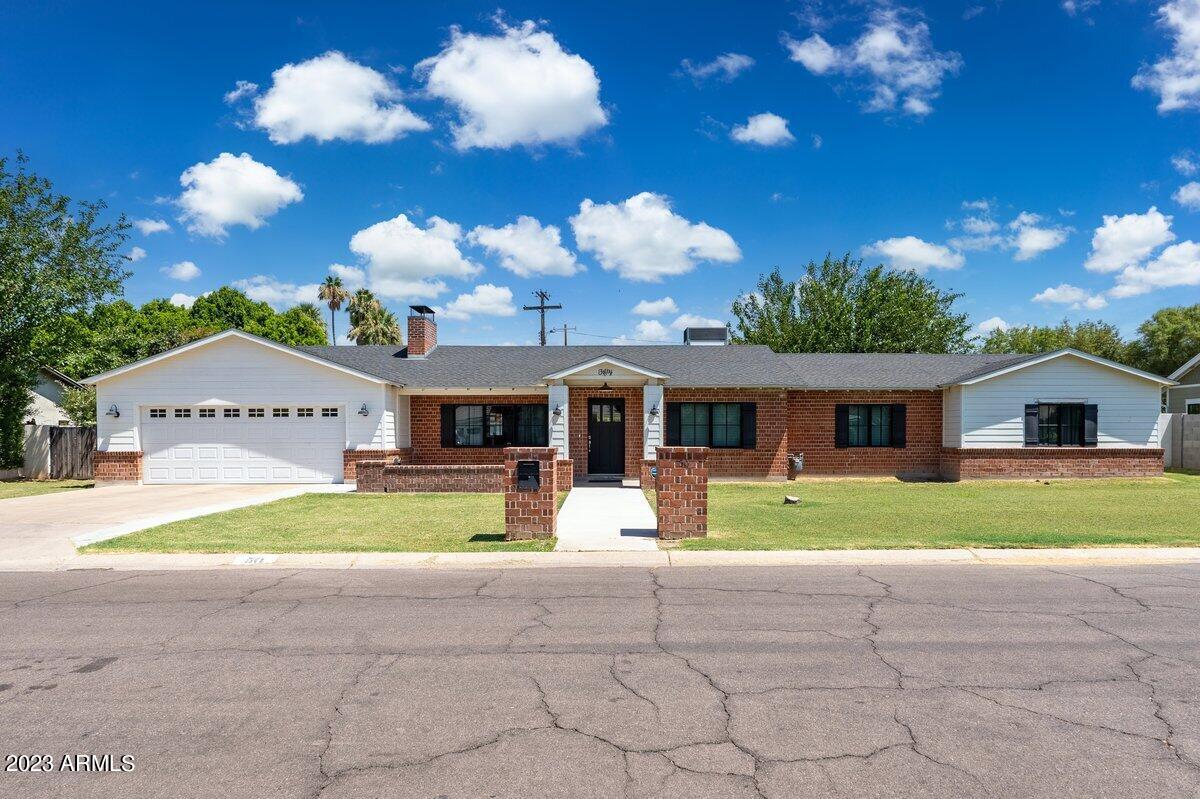 50 East Lamar Road Phoenix, AZ 85012 - Photo 1 of 34 Front 1
