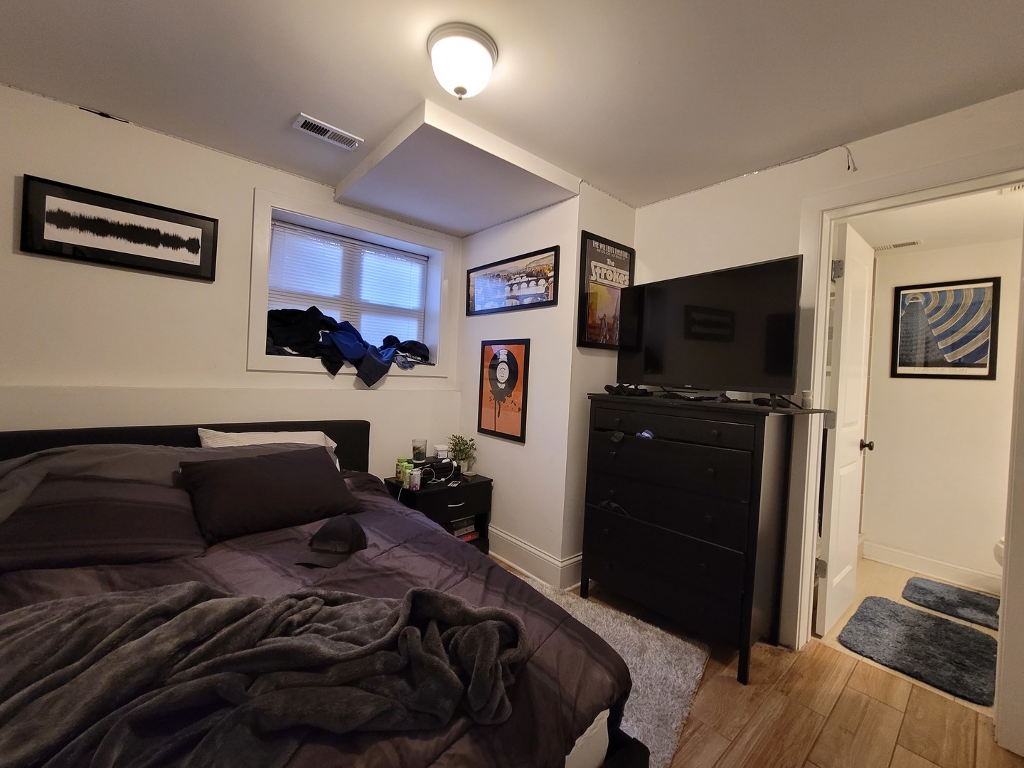 3142 North Racine Avenue, Unit 5 Chicago, IL 60657 - Photo 16 of 24