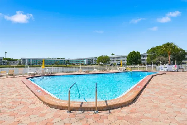 $89,000 | 2011 58th Avenue North, Unit 5, St. Petersburg, FL 33714