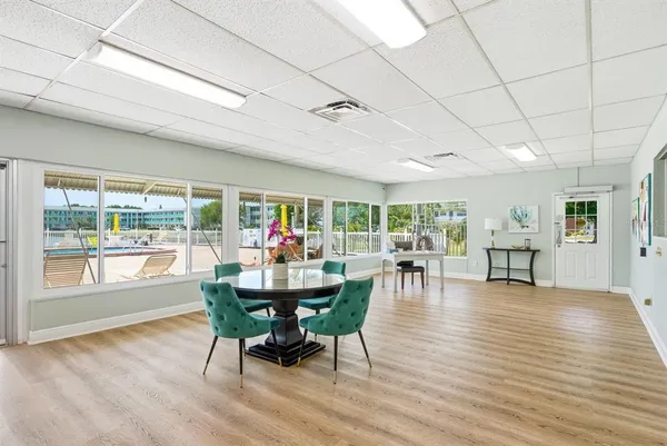 $89,000 | 2011 58th Avenue North, Unit 5, St. Petersburg, FL 33714