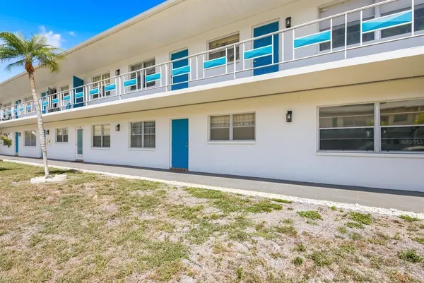 $89,000 | 2011 58th Avenue North, Unit 5, St. Petersburg, FL 33714