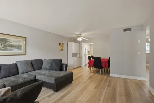 $89,000 | 2011 58th Avenue North, Unit 5, St. Petersburg, FL 33714