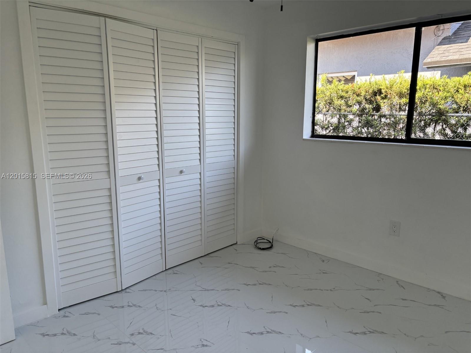 7343 Southwest 21st Street Miami, FL 33155 - Photo 15 of 21