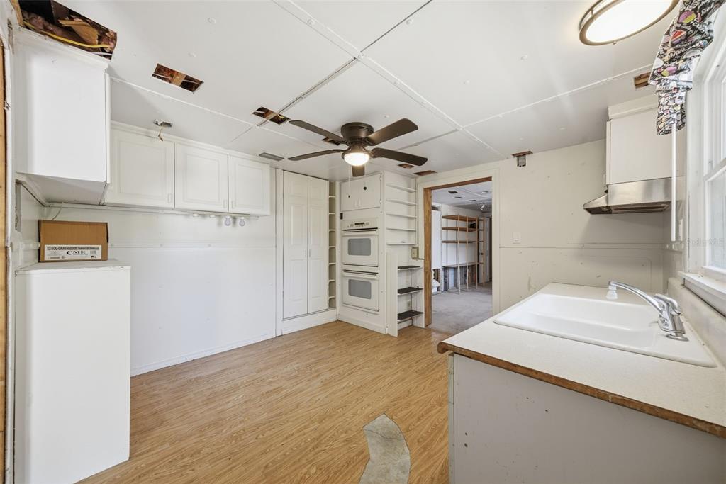 11410 Thomas Road Seffner, FL 33584 - Photo 34 of 75